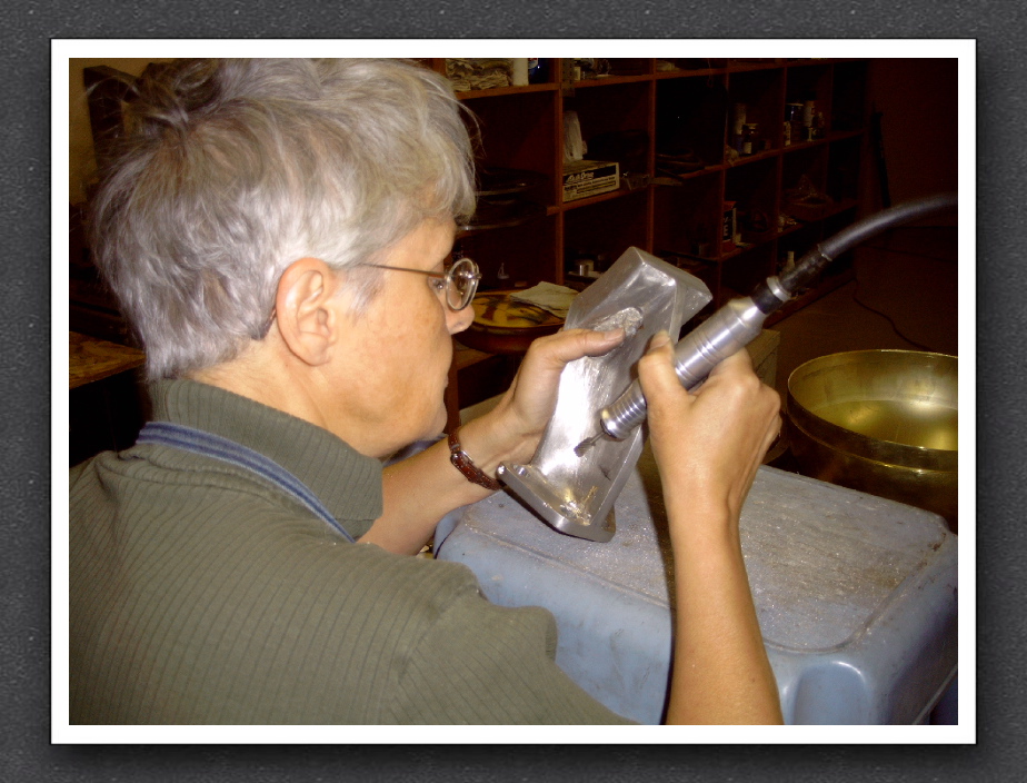 Stranges, Ring Support Sanding